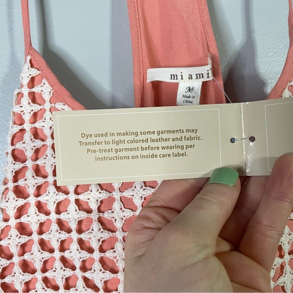 NWT Francesca’s Mimi Pink White Crochet Accent Sleeveless Boho Blouse Medium - Picture 4 of 6